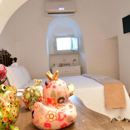 I Trulli Del Fattore โลโกโรตอนโด ภายนอก รูปภาพ