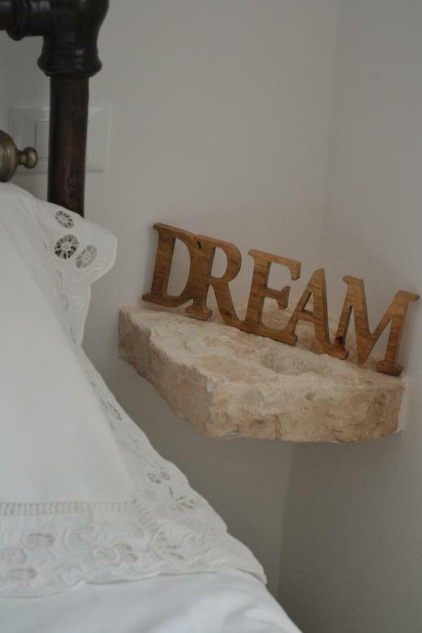 I Trulli Del Fattore โลโกโรตอนโด ภายนอก รูปภาพ
